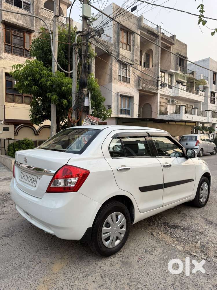 Maruti Suzuki Swift Dzire Vxi Optional, 2013, Petrol