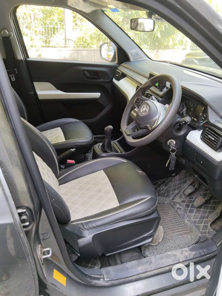 Tata Punch Pure, 2022, Petrol