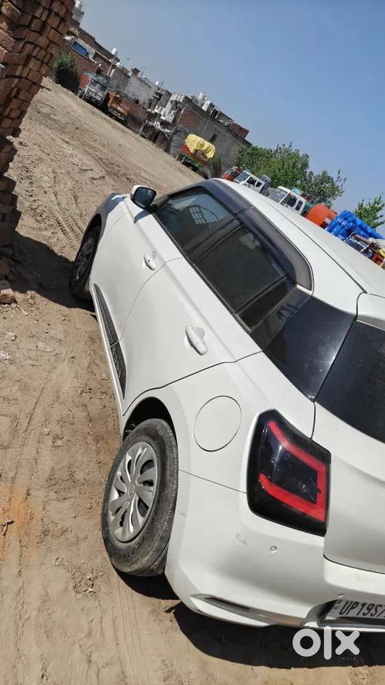 Maruti Suzuki Swift 2024 Cng & Hybrids 35000 Km Driven