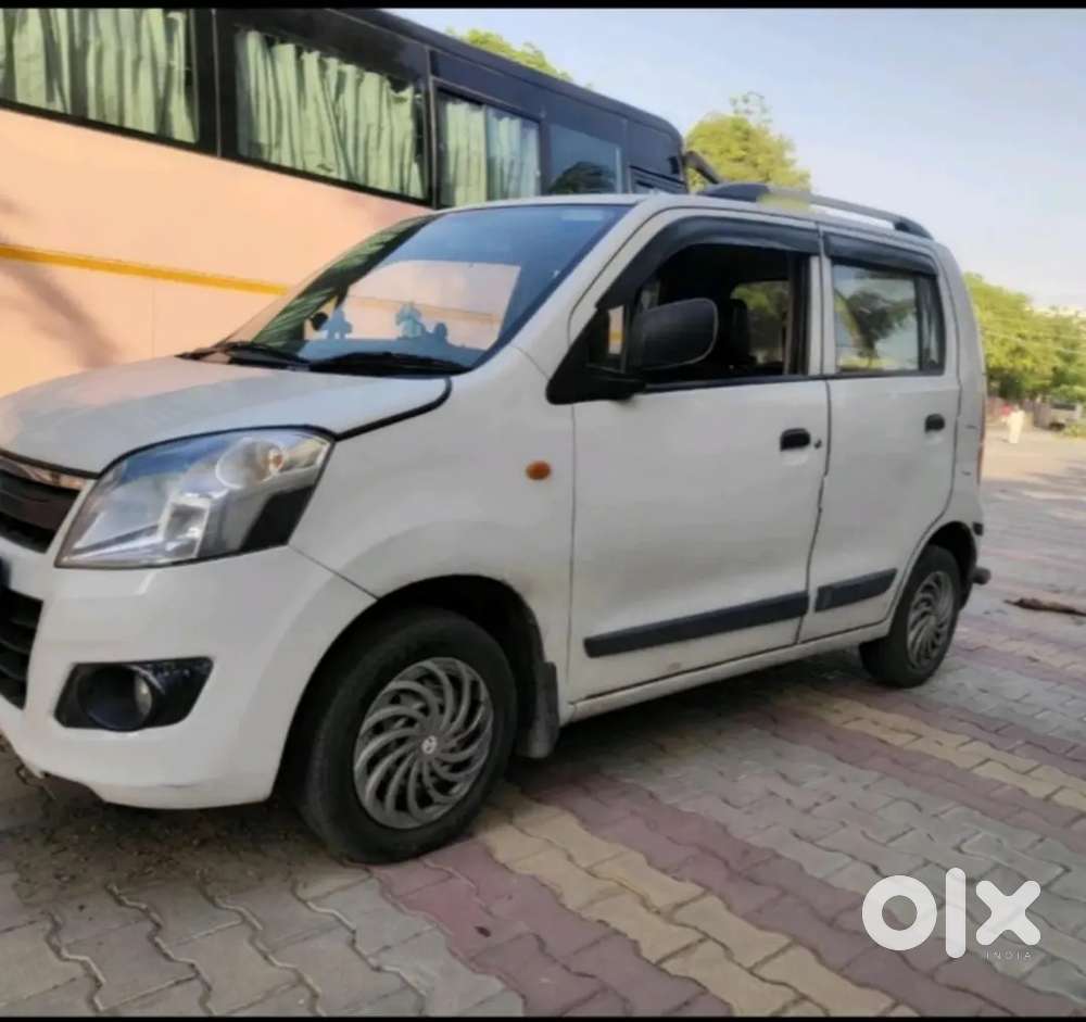 Wagonr Cng Hr26 (outside Fitted) Mileage 30+ Km