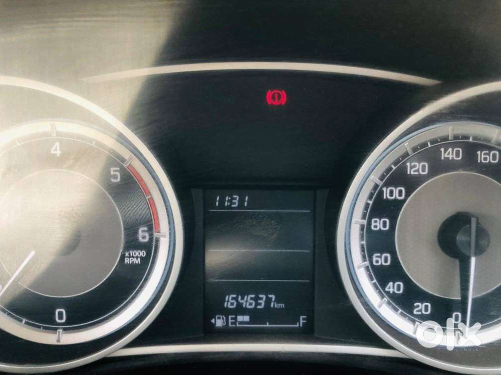 Maruti Suzuki Swift Dzire 2015-2017 Vdi, 2017, Diesel