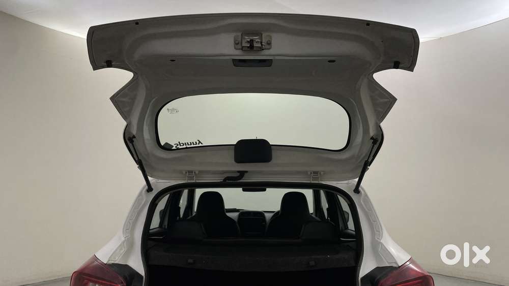 Renault Kwid 2019-ongoing 1.0 Rxt Amt (o), 2021, Petrol
