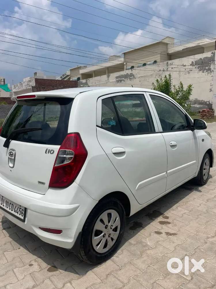 Hyundai I10 Sportz 2012 Automatic