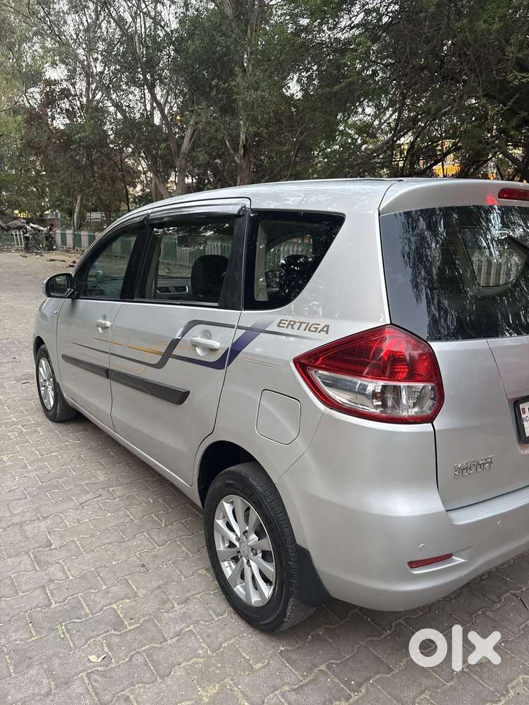 Maruti Suzuki Ertiga 1.5 Zxi, 2014, Petrol