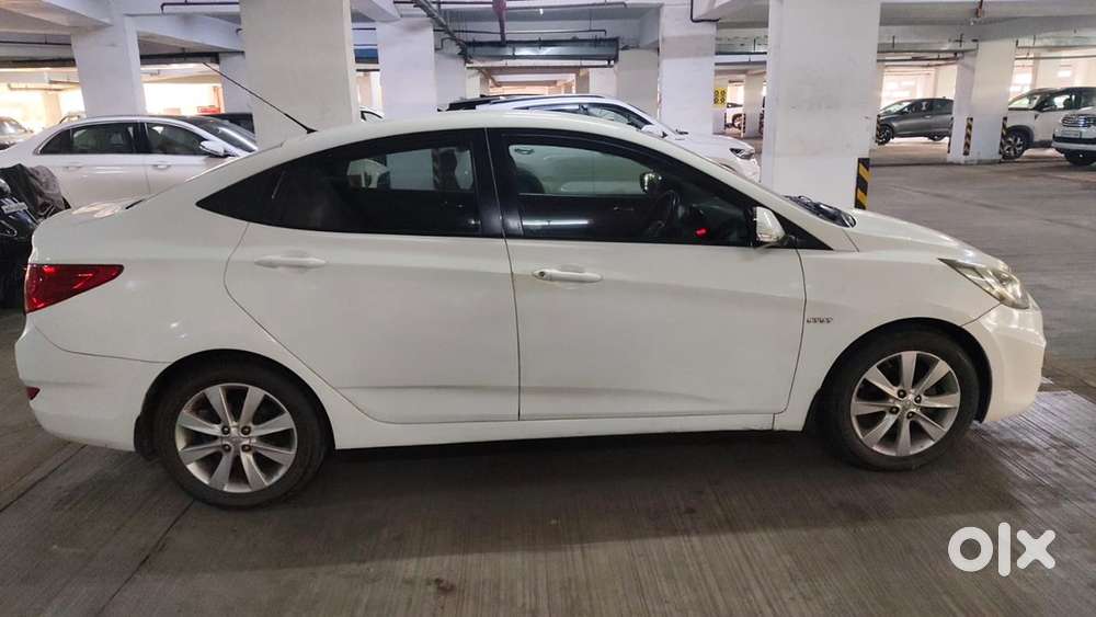Hyundai Verna Petrol 2012