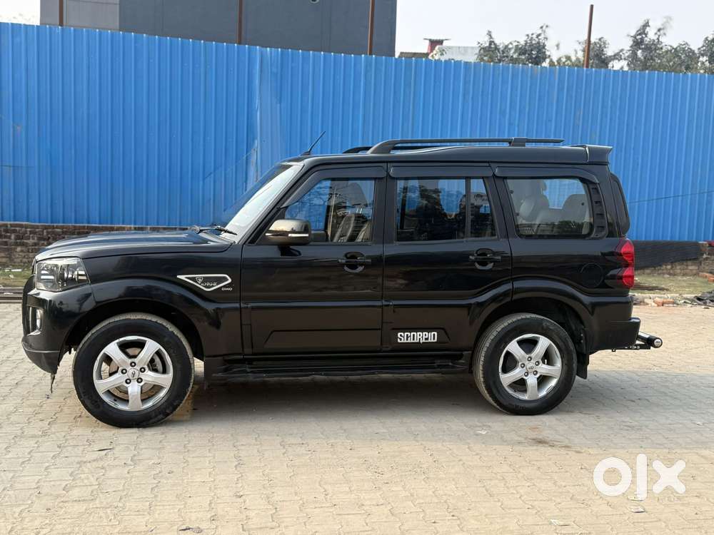 Mahindra Scorpio Classic 2.2 S 11 Mt 7 Cc, 2022, Diesel