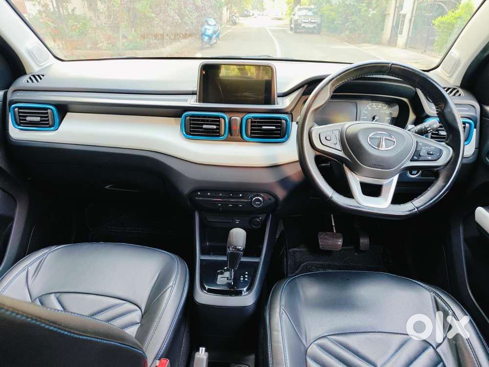 Tata Punch Creative Amt, 2023, Petrol