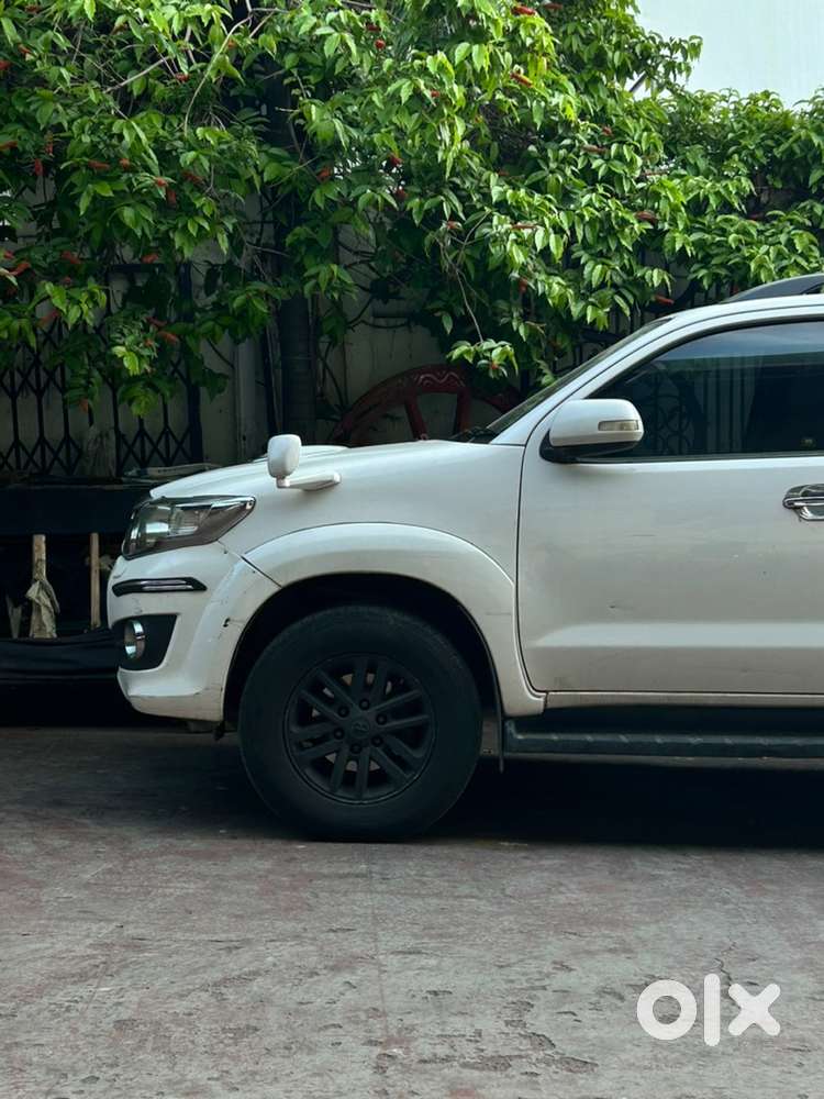 Toyota Fortuner Diesel 2012