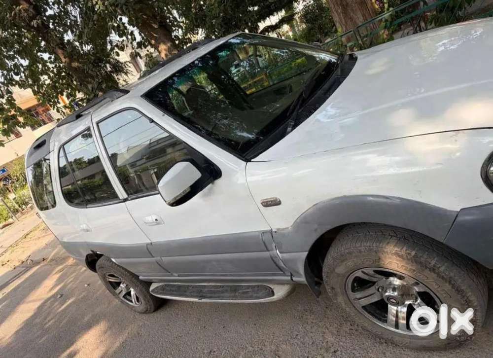 Tata Safari Storme Diesel 100000 Km Driven