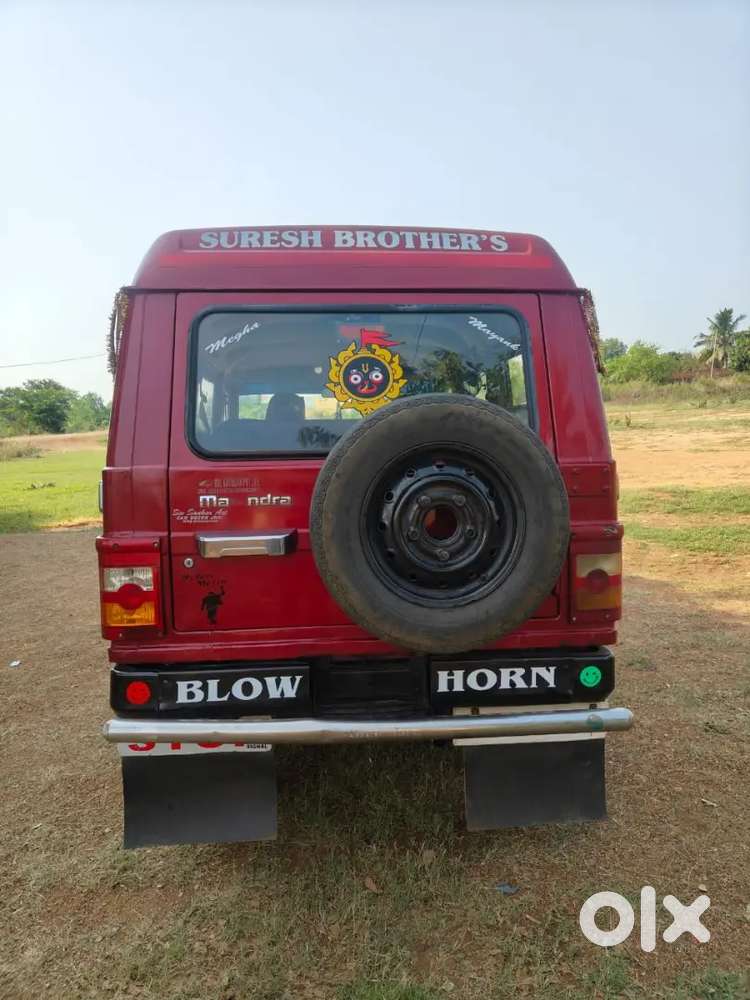 Bolero Plus 9 Seater