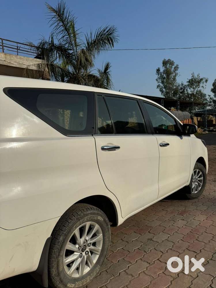 Toyota Innova Crysta 2020