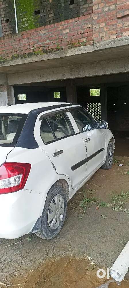 Maruti Suzuki Swift Dzire 2012 Cng & Hybrids 140000 Km Driven