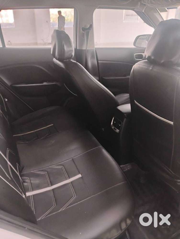 Hyundai Venue S 1.2 Petrol, 2022, Petrol