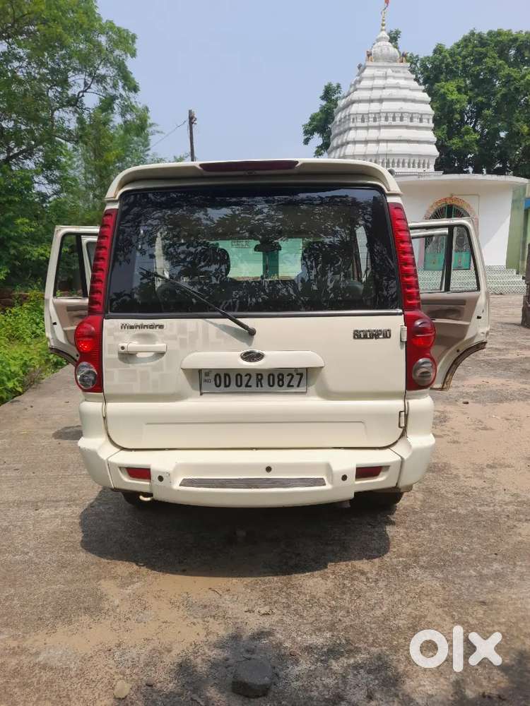 Mahindra Scorpio 2014