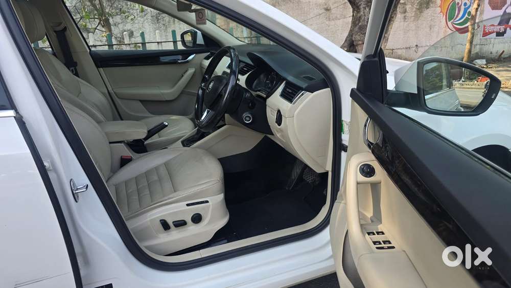 Skoda Octavia 1.8 Tsi At Style Plus, 2016, Petrol