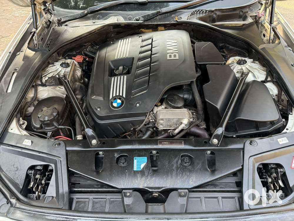 Bmw 5 Series 523i Sedan 2011