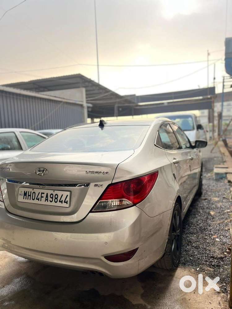 Hyundai Verna 2013 Slightly Negotiable