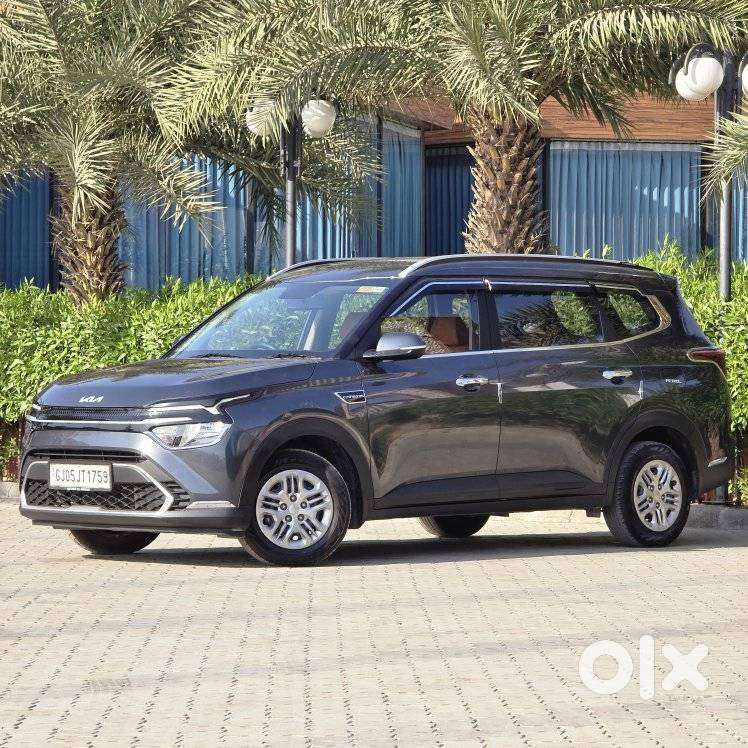 Kia Carens, 2025, Petrol