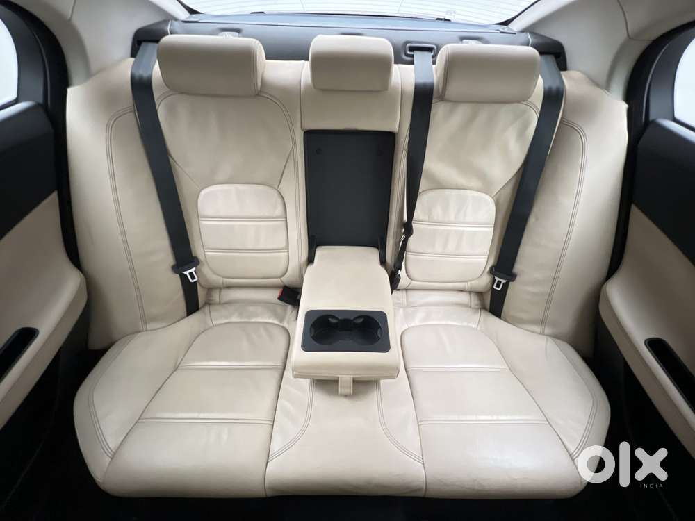 Jaguar Xe Prestige, 2016, Petrol