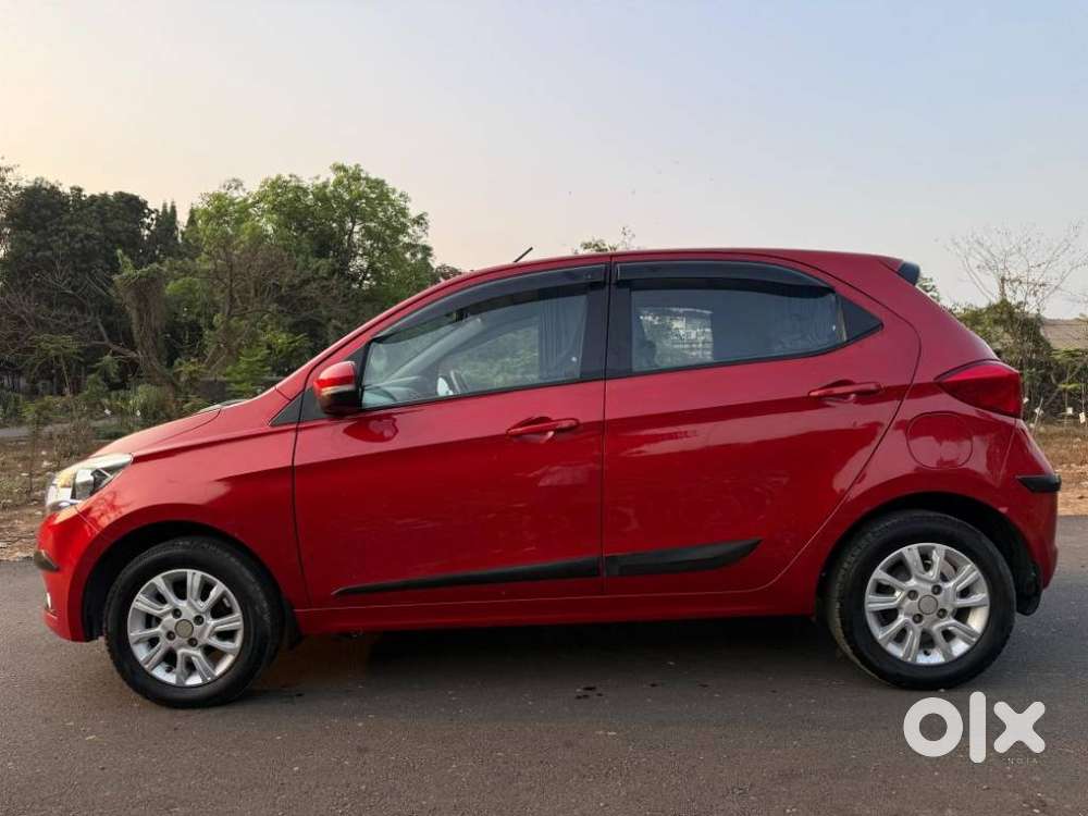 Tata Tiago 1.2 Revotron Xza, 2018, Petrol