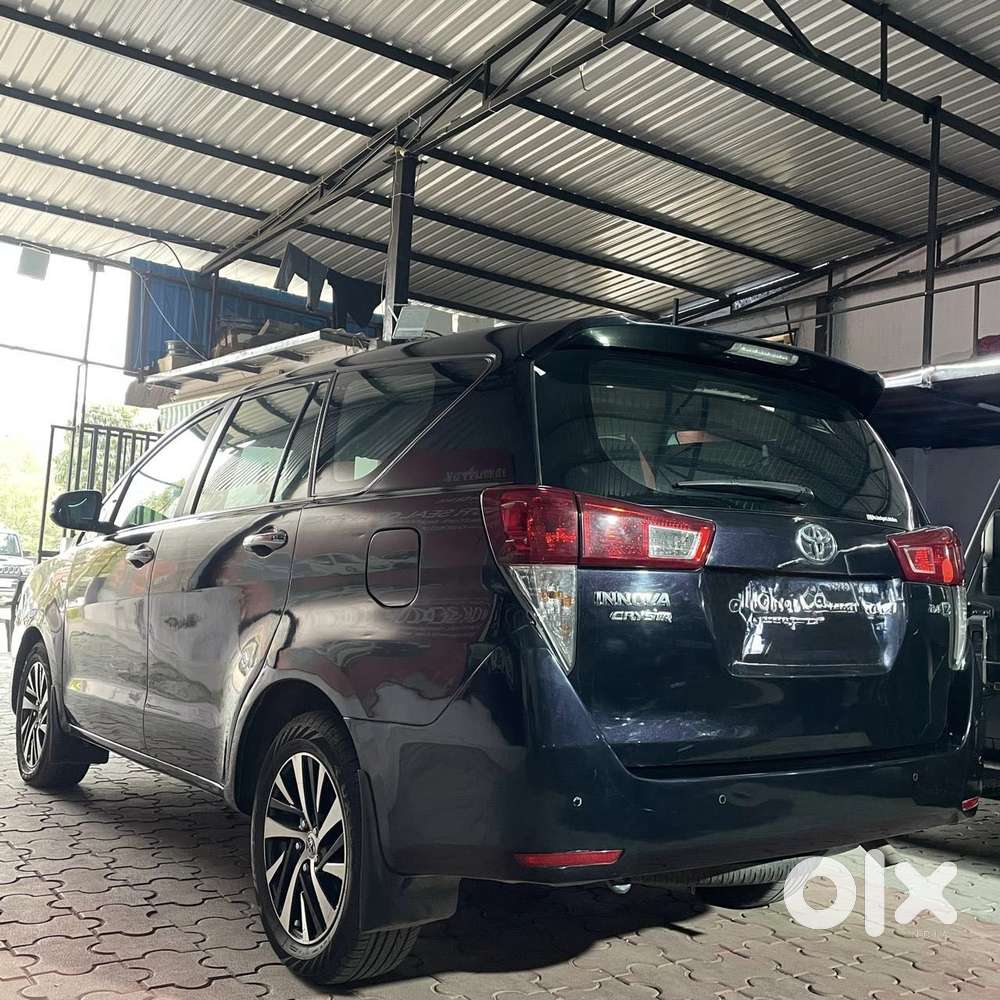 Toyota Innova Crysta [2020-ongoing] 2.4 Zx 7 Str, 2021, Diesel