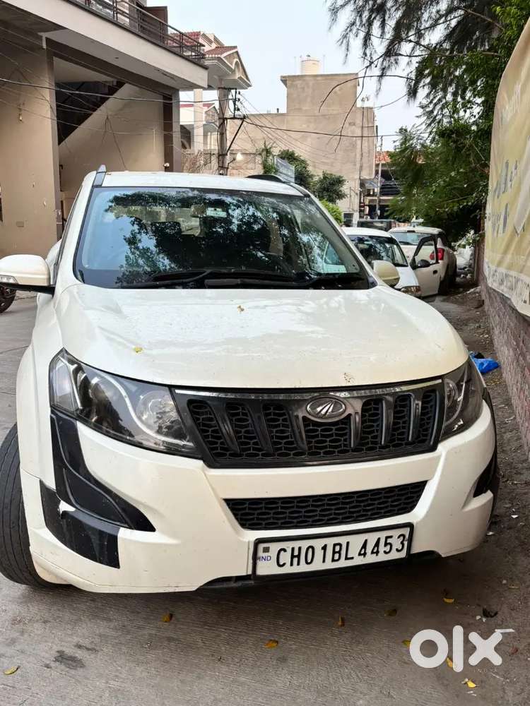 Mahindra Xuv500 2017 Diesel 104000 Km Driven