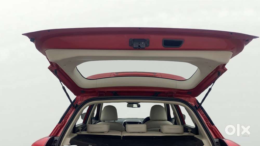 Mahindra Xuv300 W8 Amt Optional Diesel, 2021, Diesel