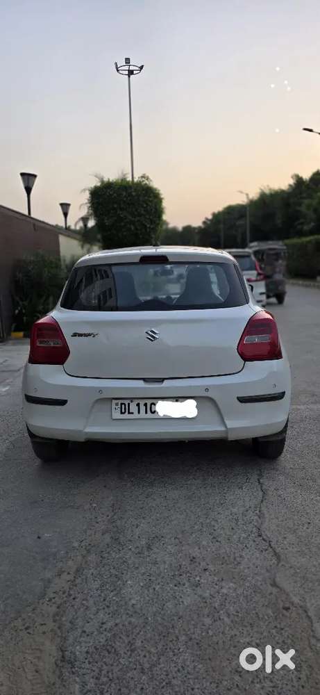 Maruti Suzuki Swift Lxi 2019