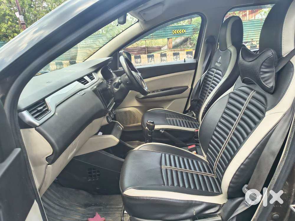Renault Triber Rxz, 2021, Petrol
