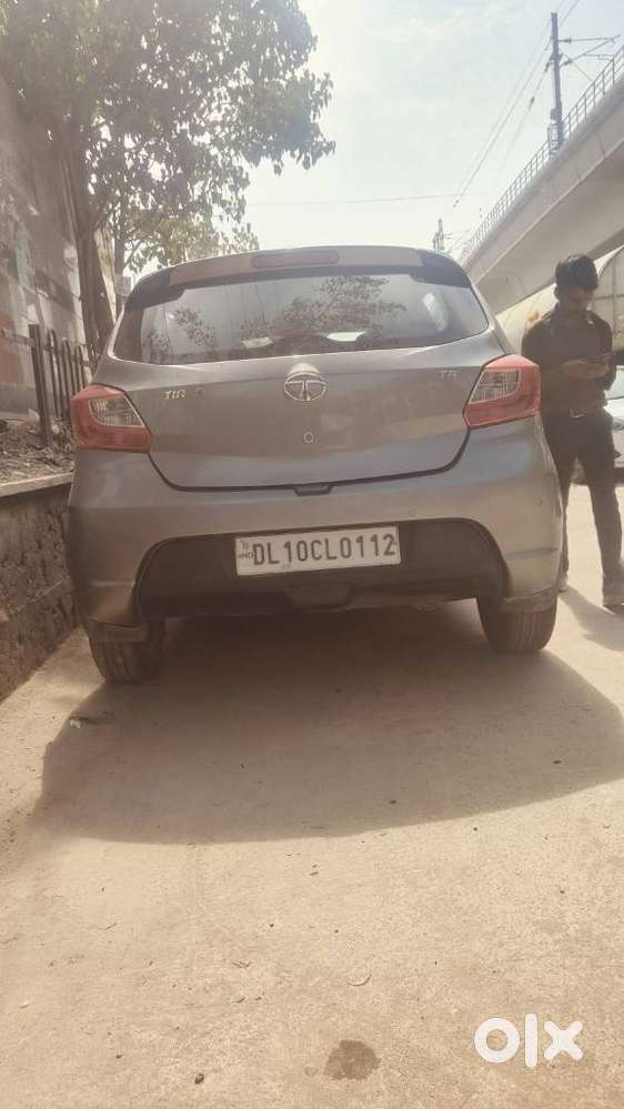 Tata Tiago 1.2 Revotron Xta, 2018, Petrol