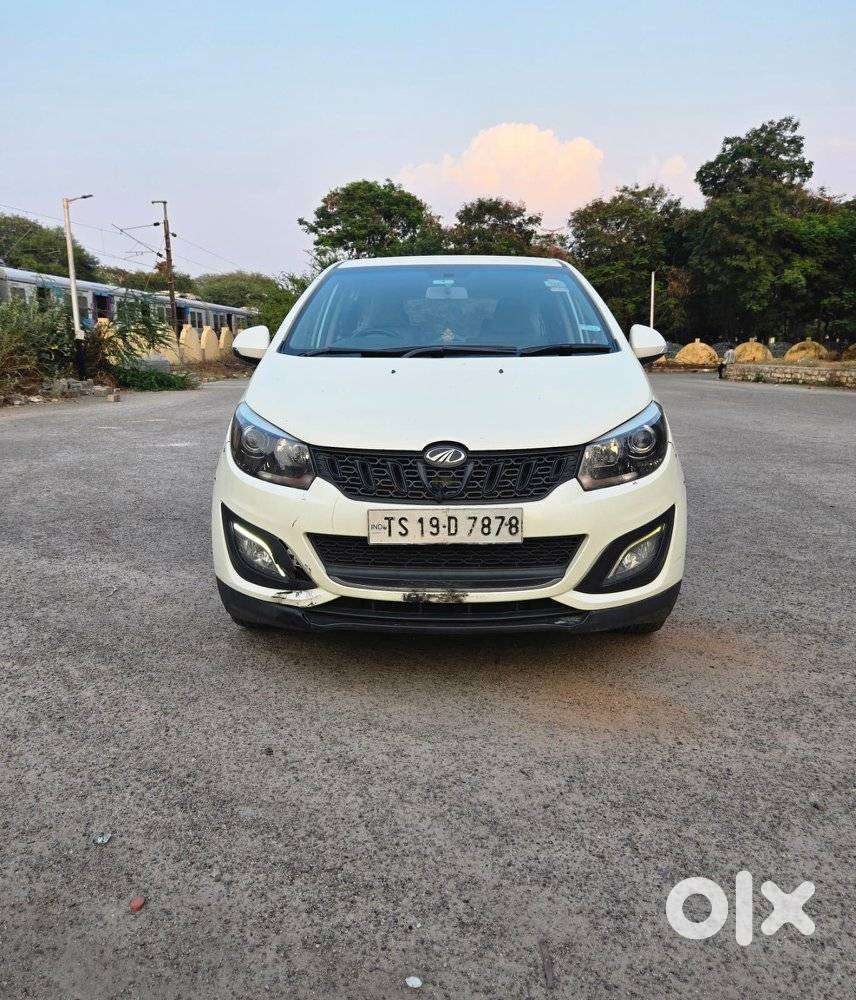 Mahindra Marazzo M8 8str, 2019, Diesel