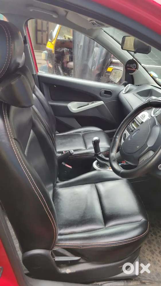 Ford Figo Petrol Zxi 2013