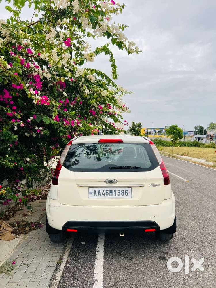 Ford Figo 2010 Petrol Manual