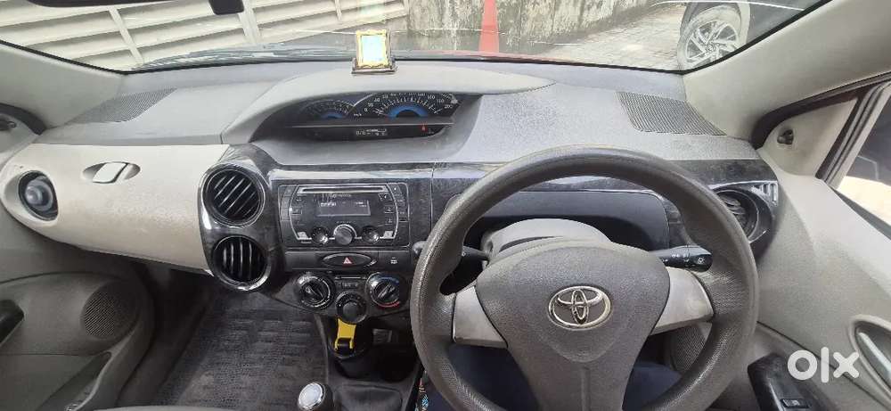 Toyota Etios Liva V Limited 2016