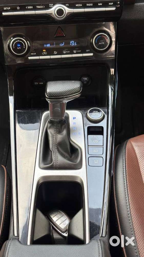 Hyundai Alcazar, 2023, Diesel