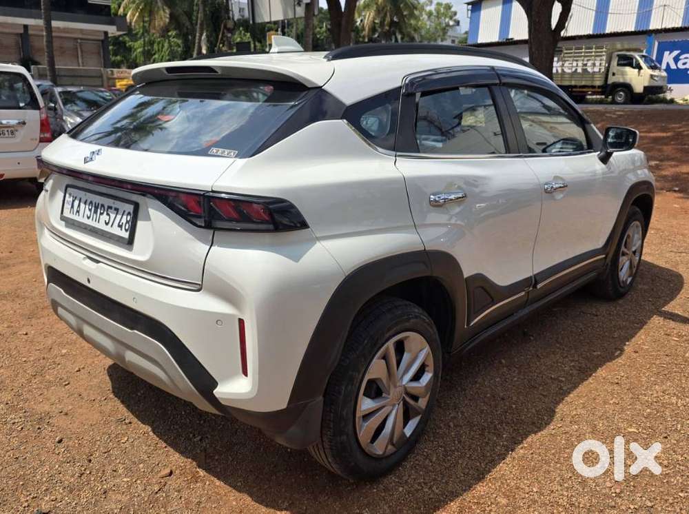 Maruti Suzuki Fronx Delta 1.2l Ags, 2024, Petrol