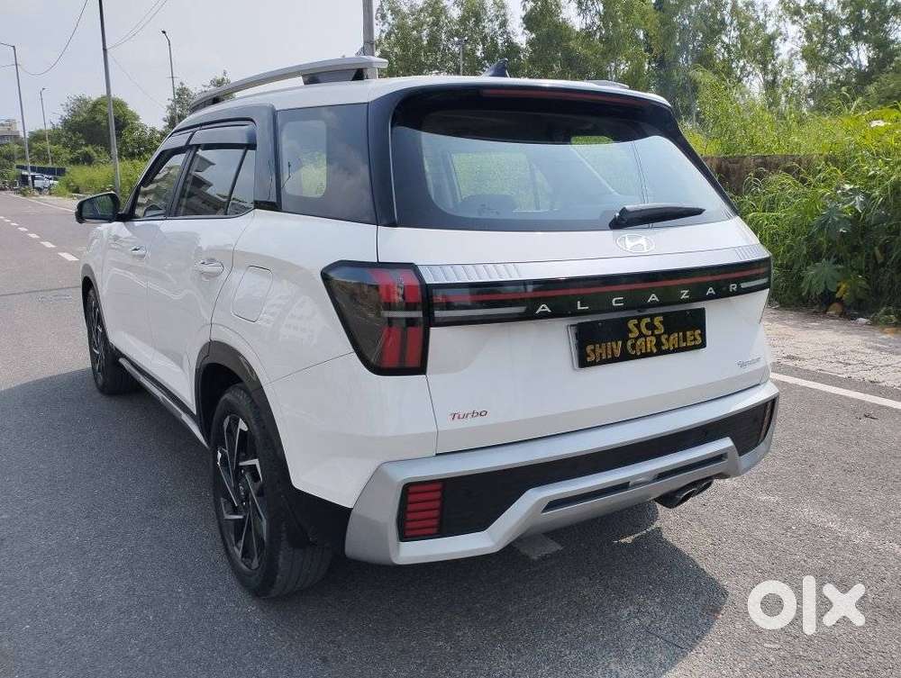 Hyundai Alcazar Signature 1.5 Petrol Dct 7str, 2024, Petrol