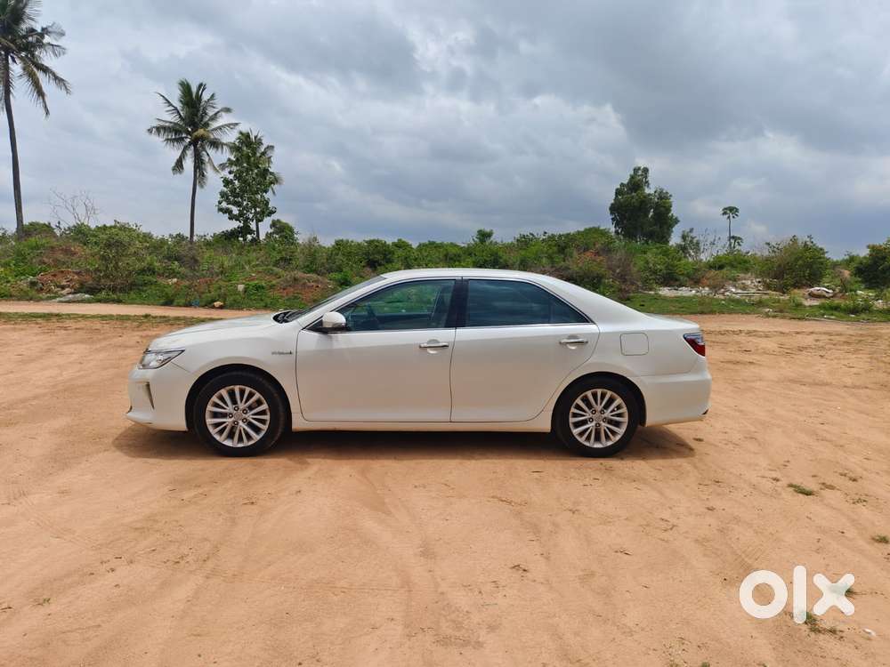 Toyota Camry Hybrid, 2016, Petrol