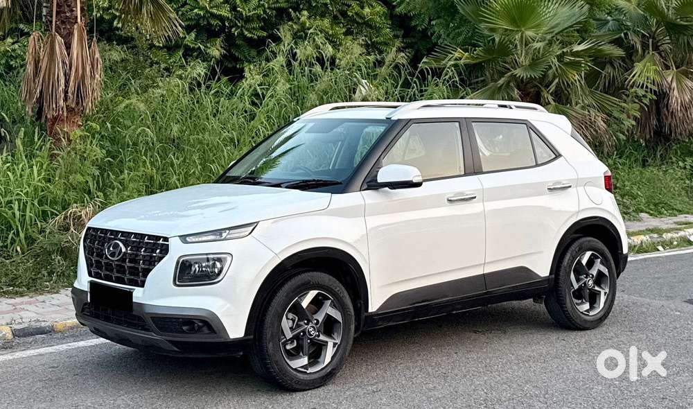 Hyundai Venue 1.0 Sx (o) Turbo Dct, 2020, Petrol