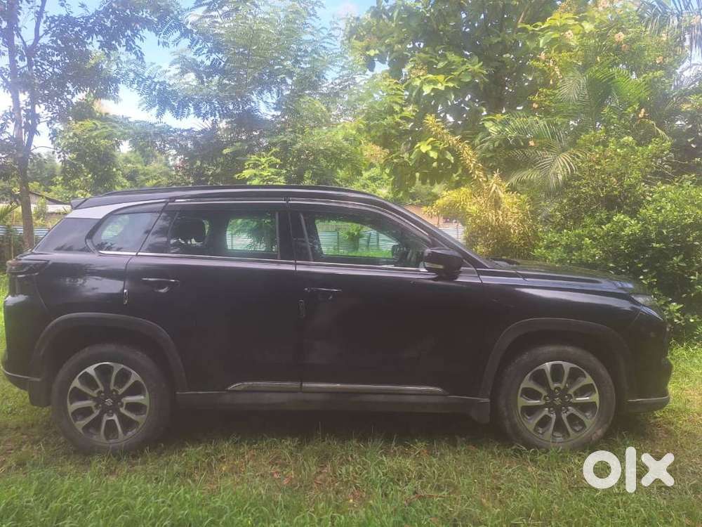 Maruti Suzuki Grand Vitara 2023 Petrol Well Maintained
