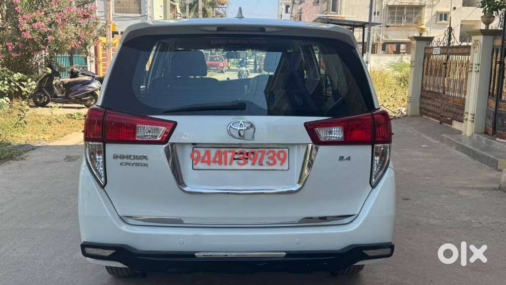 Toyota Innova Crysta 2.4 V, 2018, Diesel