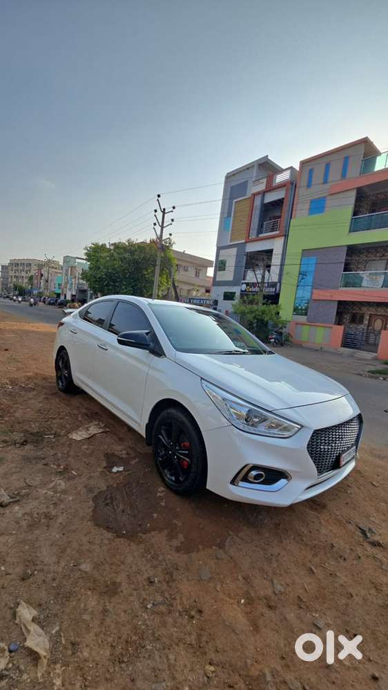 Hyundai Fluidic Verna 2018