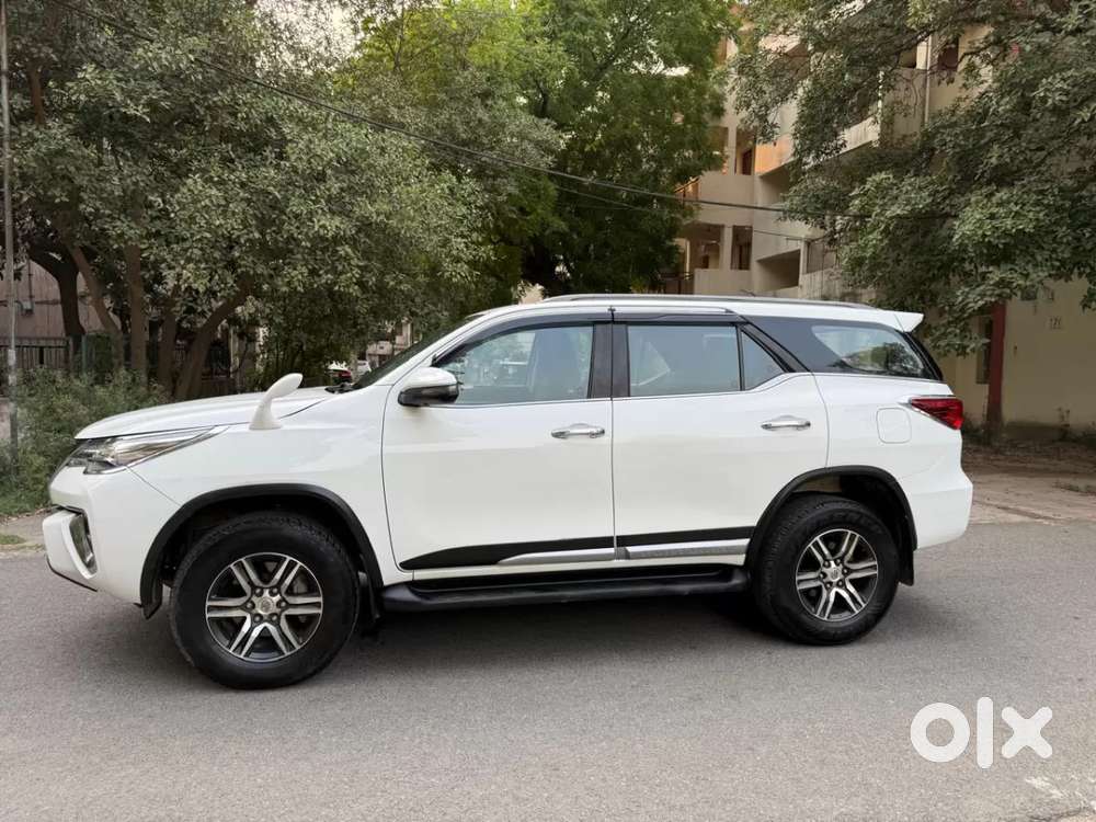 Toyota Fortuner 4x2 At 2.8 Diesel, 2019, Diesel