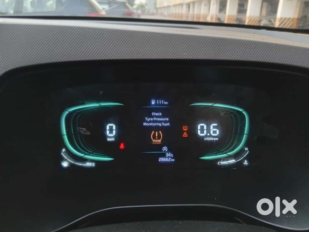 Kia Carens 1.5 Prestige 7 Str, 2023, Petrol