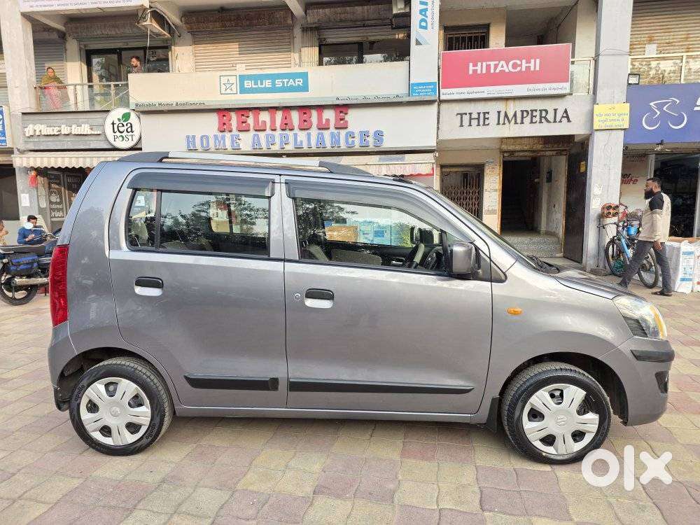 Maruti Suzuki Wagon R Amt Vxi, 2016, Petrol