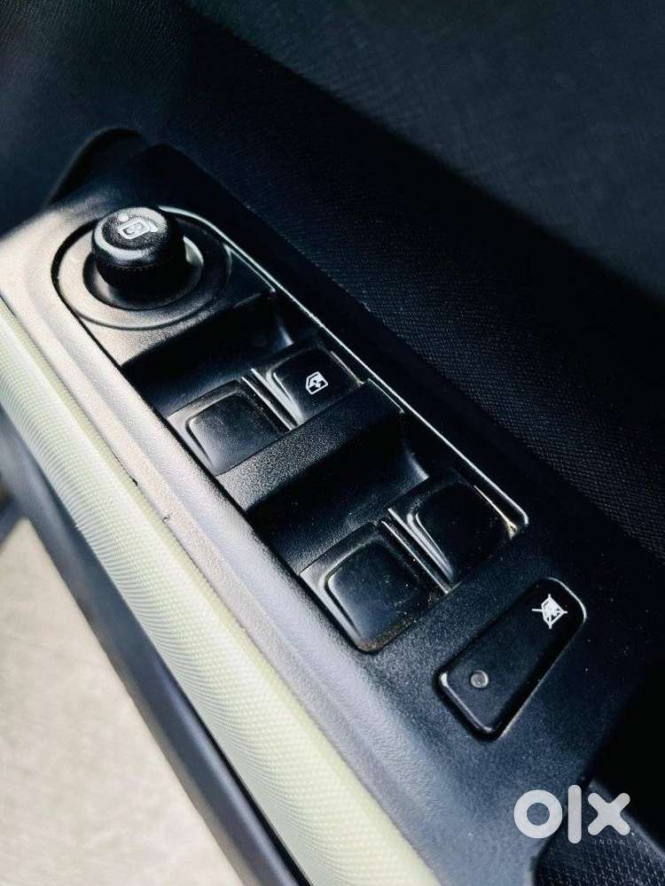 Tata Punch 1.2 Revotron Adventure Camo Rhythm, 2022, Petrol