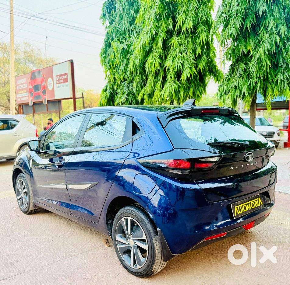 Tata Altroz Xz Plus (s) Icng, 2023, Petrol
