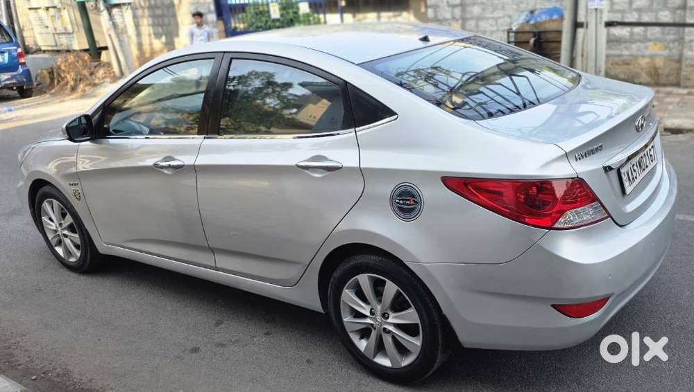 Hyundai Verna 1.6 Sx (o) Vtvt, 2012, Petrol