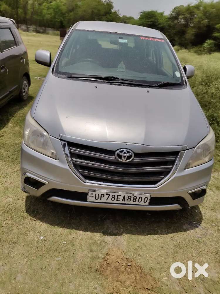 Toyota Innova 2016 Diesel 124155 Km Driven
