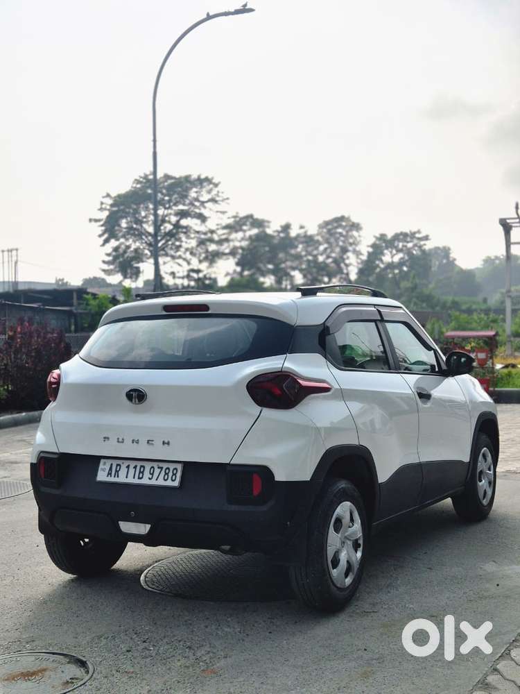 Tata Punch Pure, 2025, Petrol